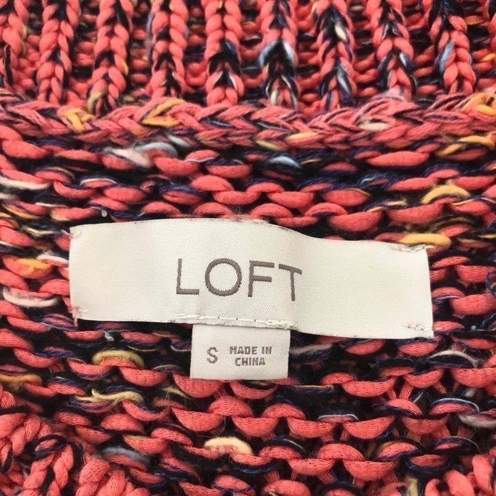 Loft sleeveless multi colored sweater￼